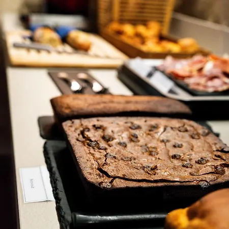 Logis L'auberge De Larressingle