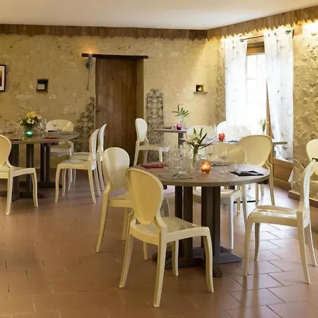 Logis L'auberge De 3* Larressingle