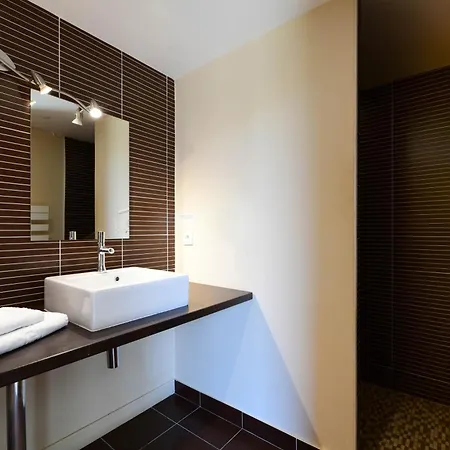 Отель Logis L'auberge De