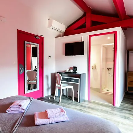 Logis L'auberge De Larressingle