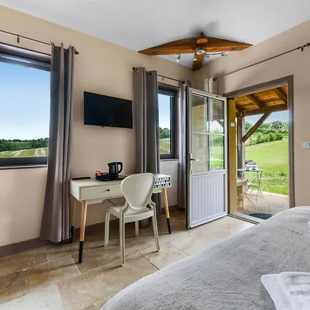 Отель Logis L'auberge De