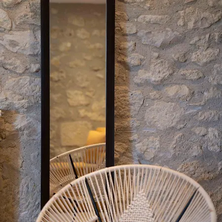 Hotel Logis L'auberge De 3*