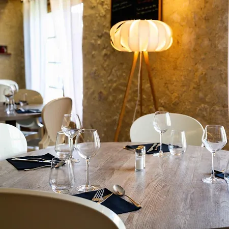 Logis L'auberge De Larressingle