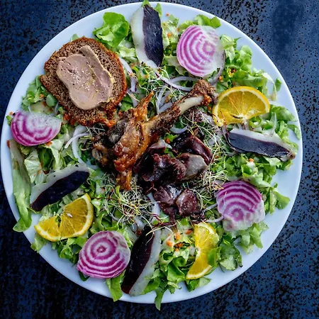 Logis L'auberge De Отель