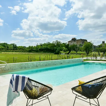 Logis L'auberge De Отель