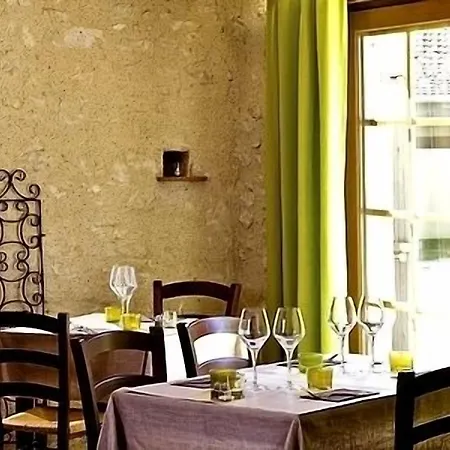 Logis L'auberge De Larressingle