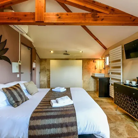 Hotel Logis L'auberge De
