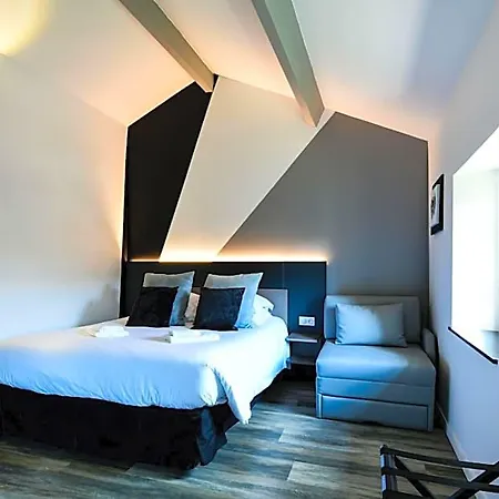Logis L'auberge De 3* Larressingle